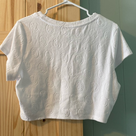 Like New OFFLINE By Aerie White Terry Smiley Cropped T-Shirt - Picture 3 of 4